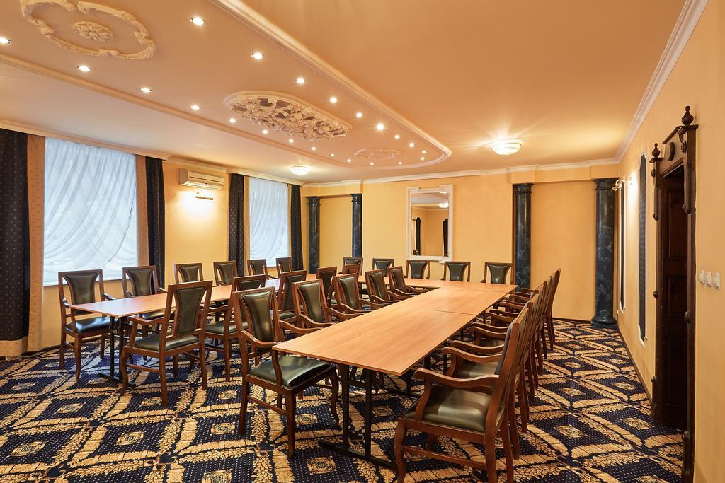 Palac Runowo Runowo Krajeńskie Exterior foto